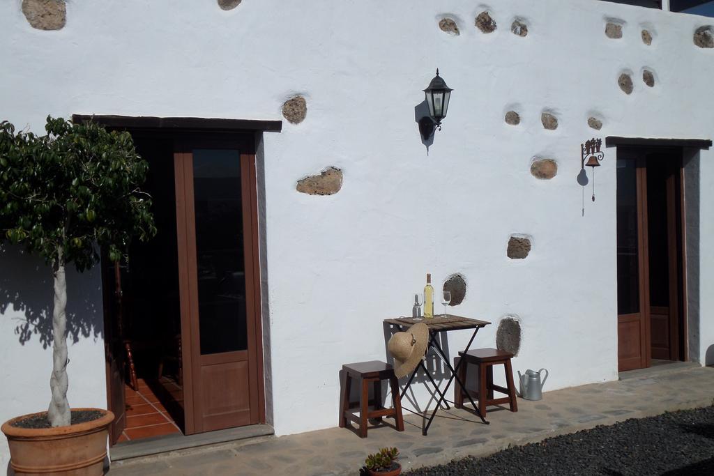 Finca De Los Abuelos Guatiza Luaran gambar
